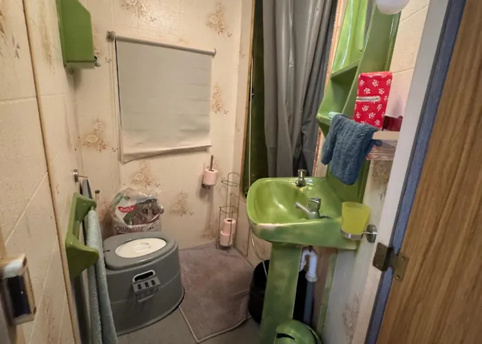 Mobilhomme Prive Dans Son Jus 2 Etoiles Campingplatz Le Plessis-Lastelle