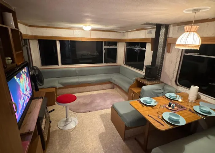 Mobilhome Privé Avec Jardin Privé * Le Plessis-Lastelle