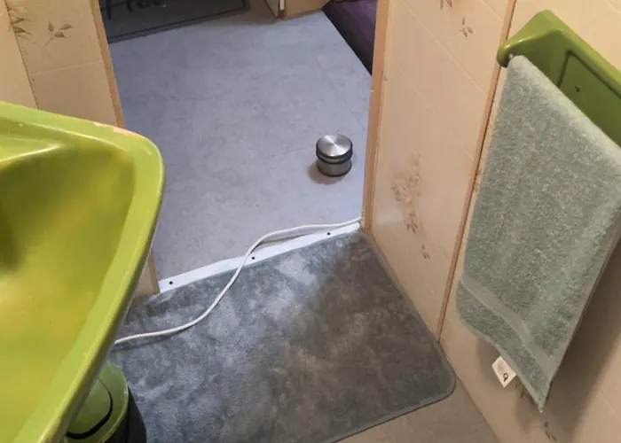 Mobilhome Privé Avec Jardin Privé Camping Le Plessis-Lastelle